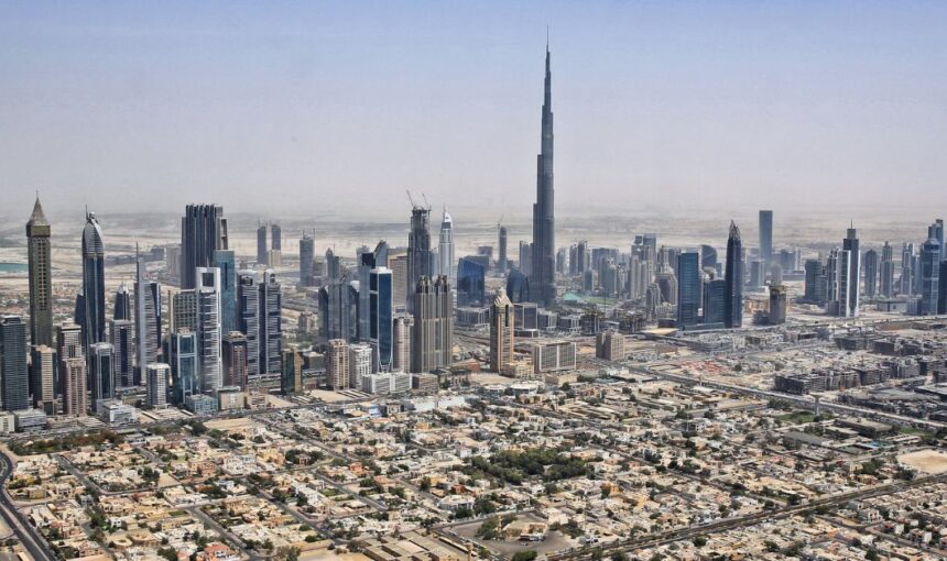 From Static to Stunning: Explore the Best Dubai Holiday Packages for Families, Couples & Solo Travelers